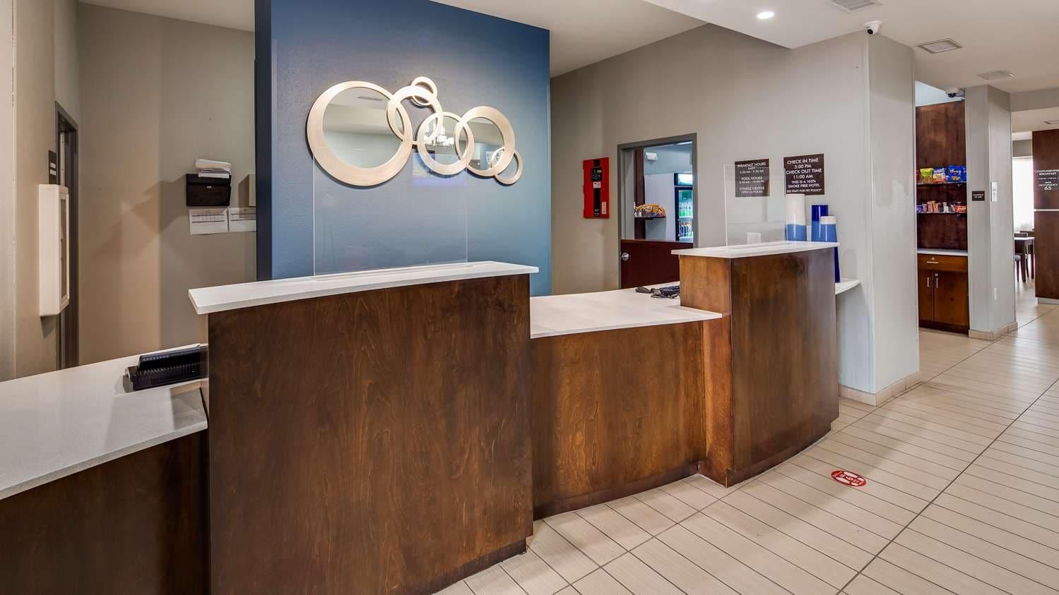 Best Western St. Louis Airport North Hotel & Suites Hazelwood Eksteriør billede