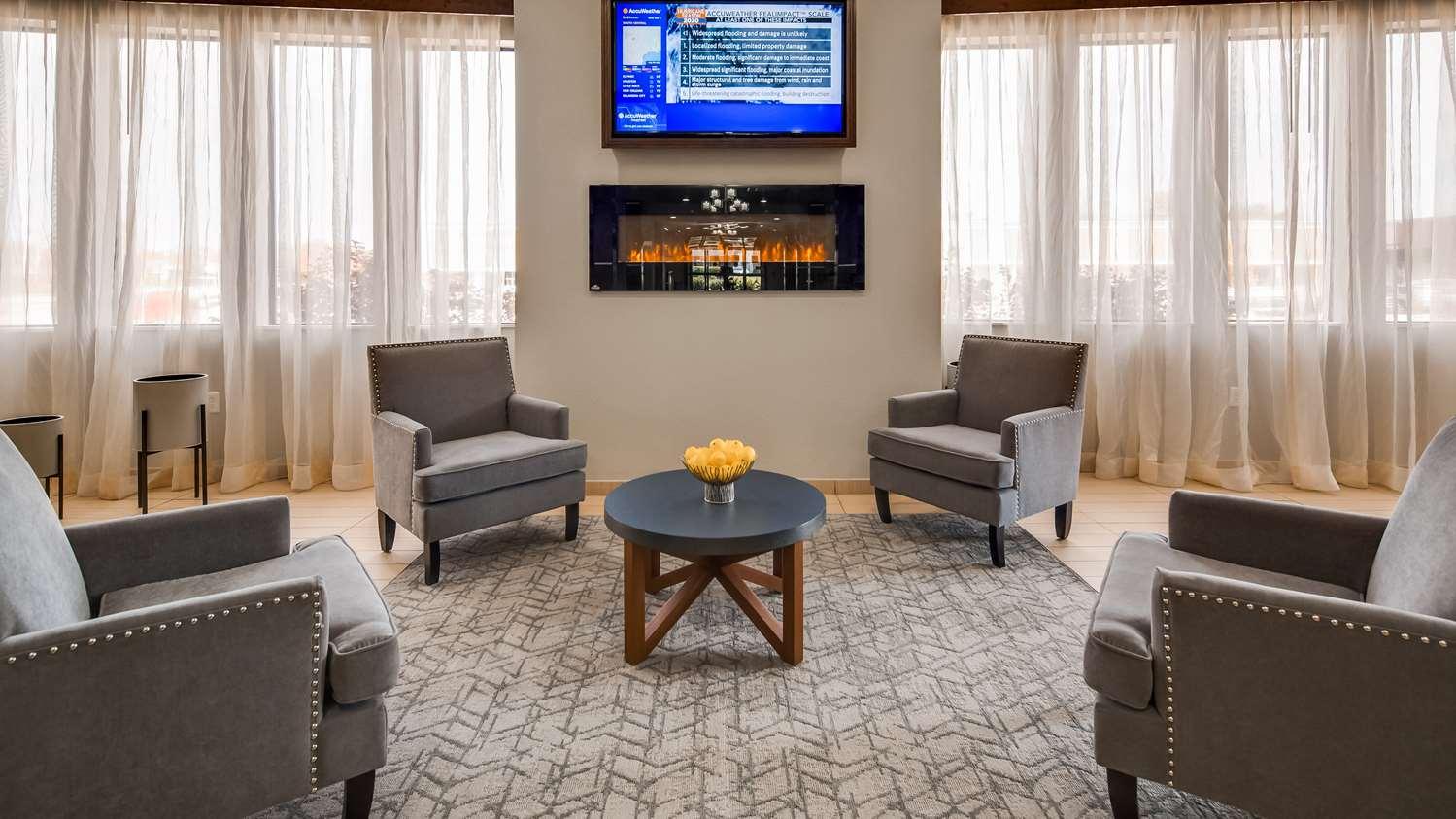 Best Western St. Louis Airport North Hotel & Suites Hazelwood Eksteriør billede