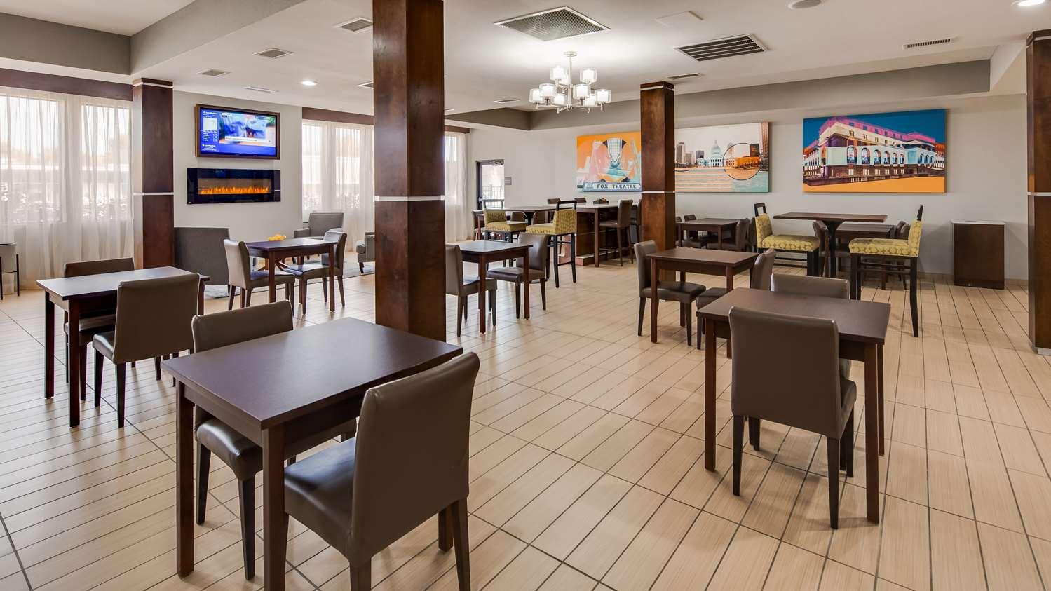 Best Western St. Louis Airport North Hotel & Suites Hazelwood Eksteriør billede