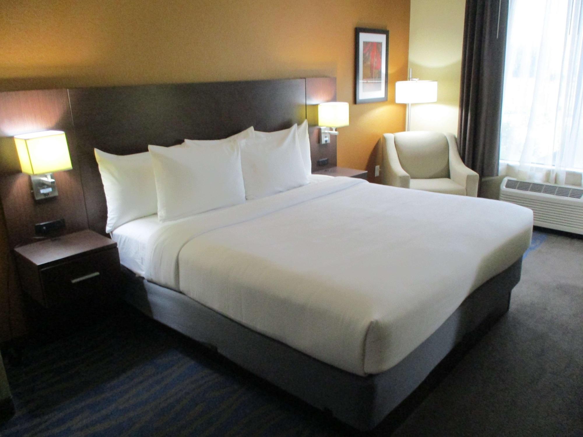 Best Western St. Louis Airport North Hotel & Suites Hazelwood Eksteriør billede