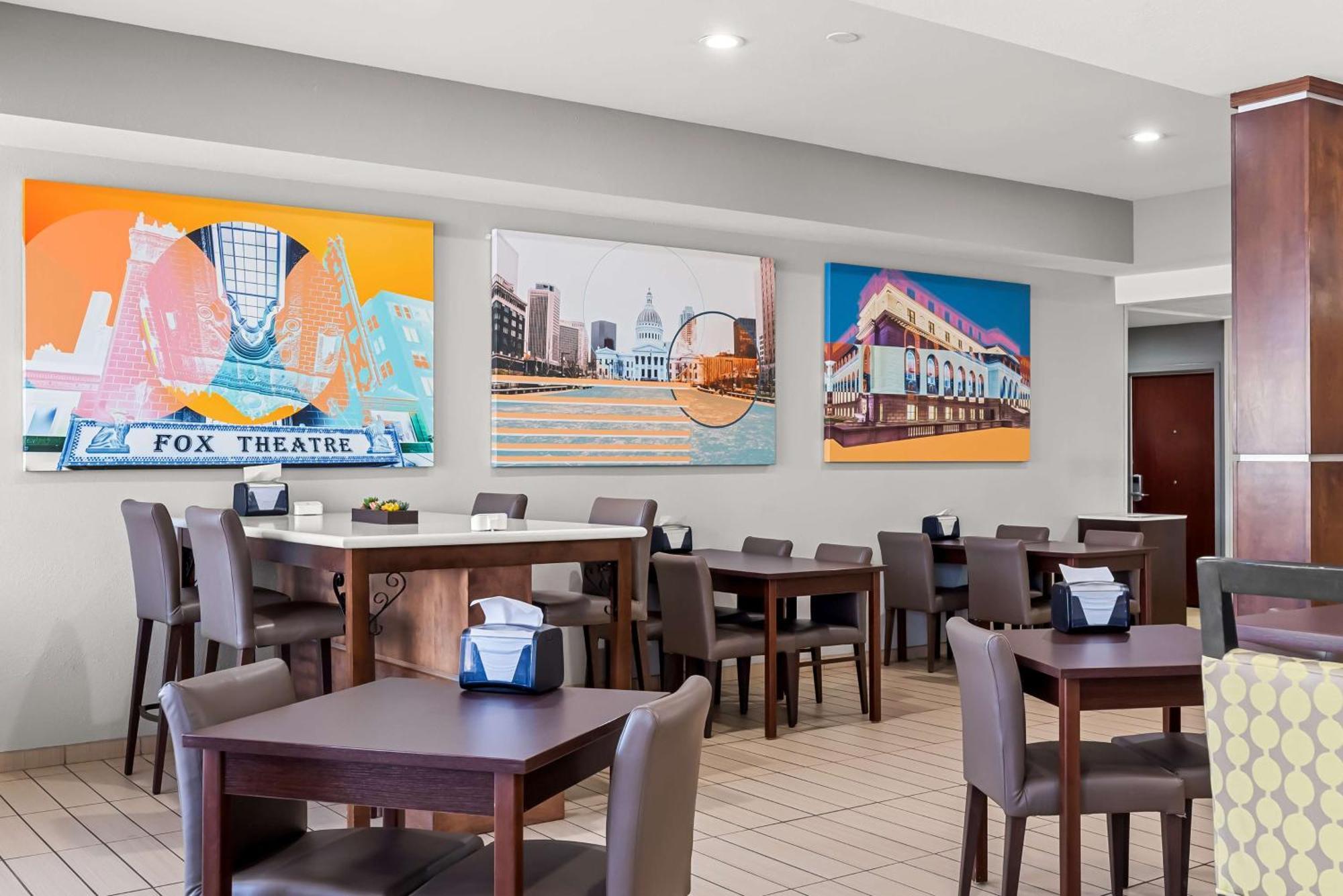 Best Western St. Louis Airport North Hotel & Suites Hazelwood Eksteriør billede
