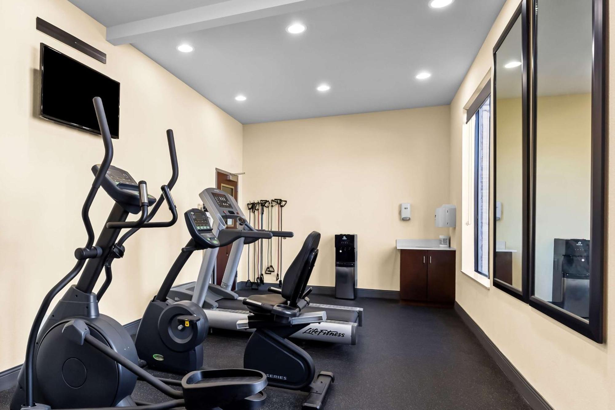Best Western St. Louis Airport North Hotel & Suites Hazelwood Eksteriør billede