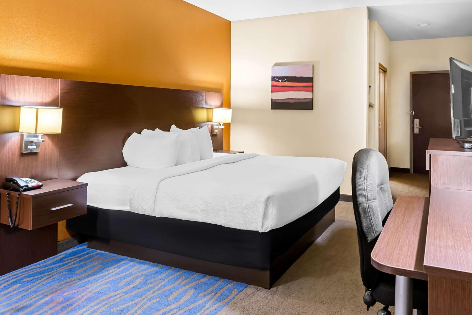 Best Western St. Louis Airport North Hotel & Suites Hazelwood Eksteriør billede