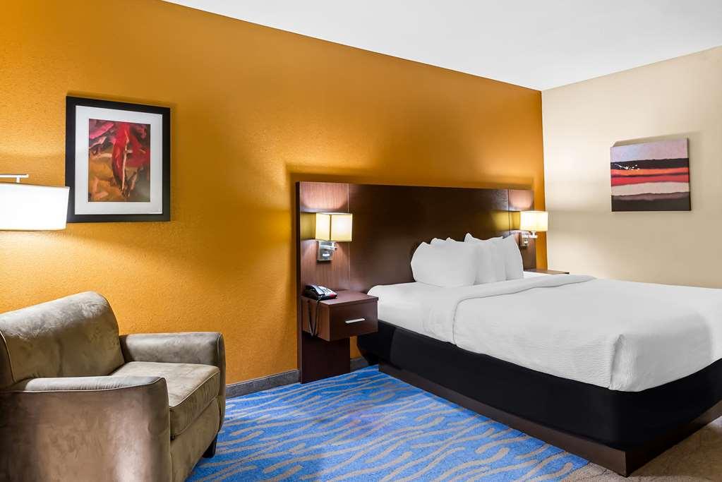 Best Western St. Louis Airport North Hotel & Suites Hazelwood Værelse billede