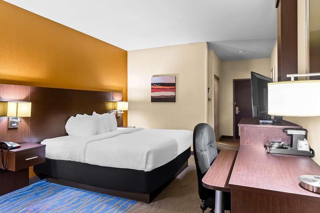 Best Western St. Louis Airport North Hotel & Suites Hazelwood Værelse billede