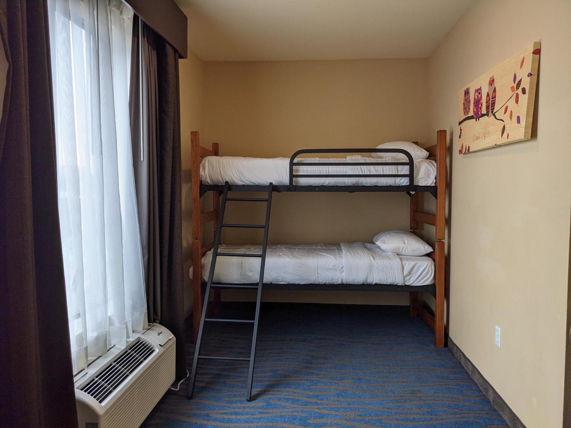Best Western St. Louis Airport North Hotel & Suites Hazelwood Eksteriør billede
